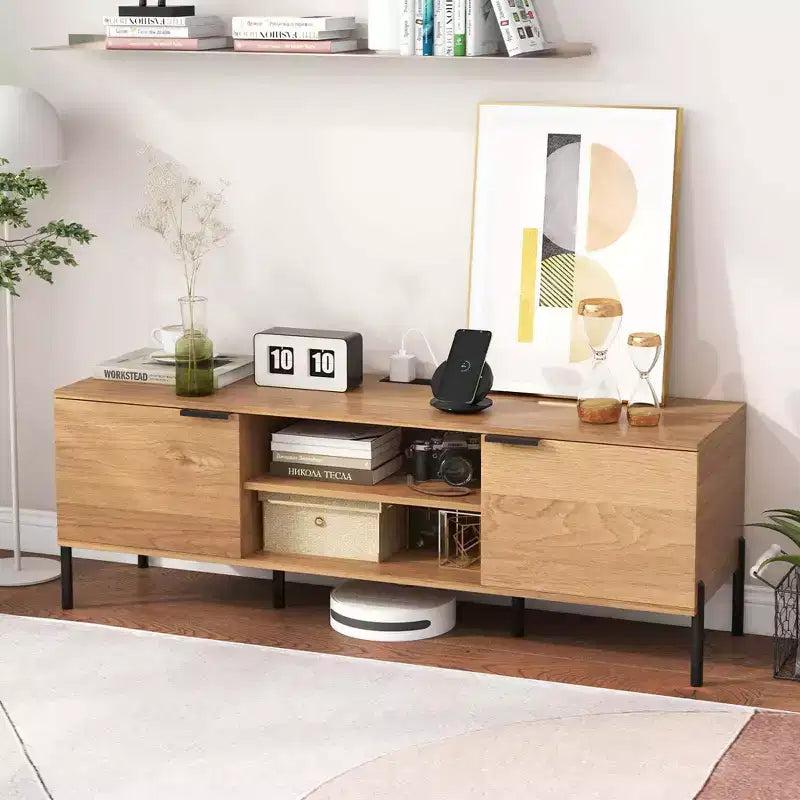 Meuble TV 2 portes avec station de charge, Centre de divertissement multimédia pour téléviseurs jusqu'à 65 po