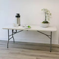 Table pliante en plastique de 6 pieds en blanc, table portable légère pour utilisation intérieure/extérieure
