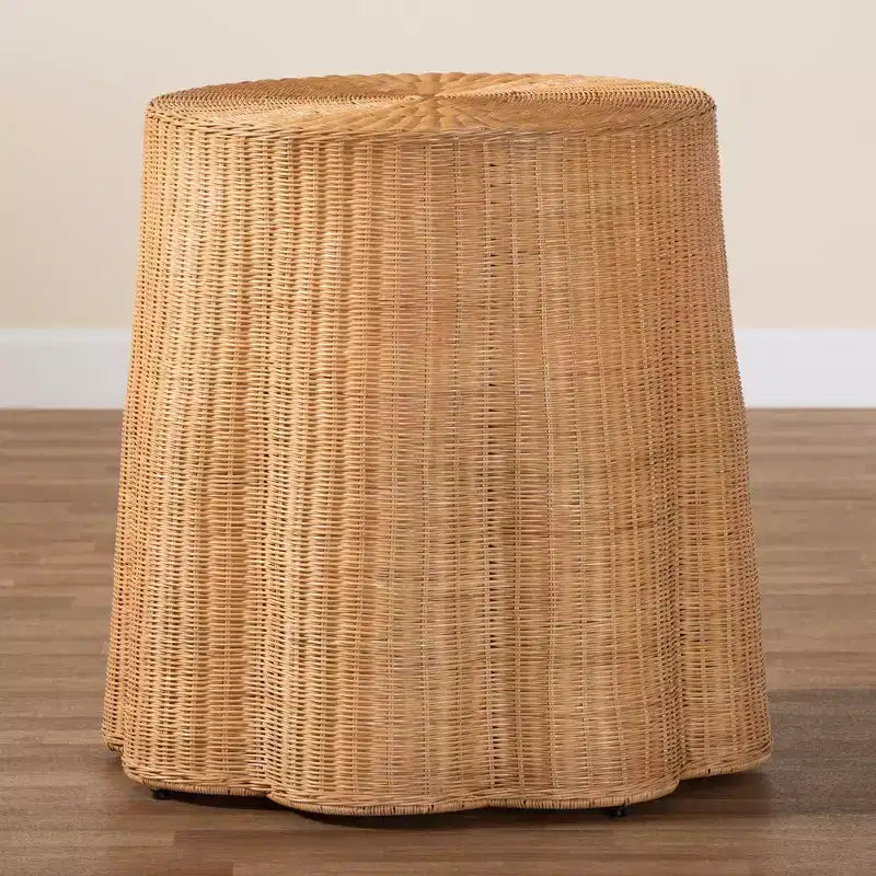 Table d'appoint ronde en rotin Palm Bohemian Honey Scallop, style bohème